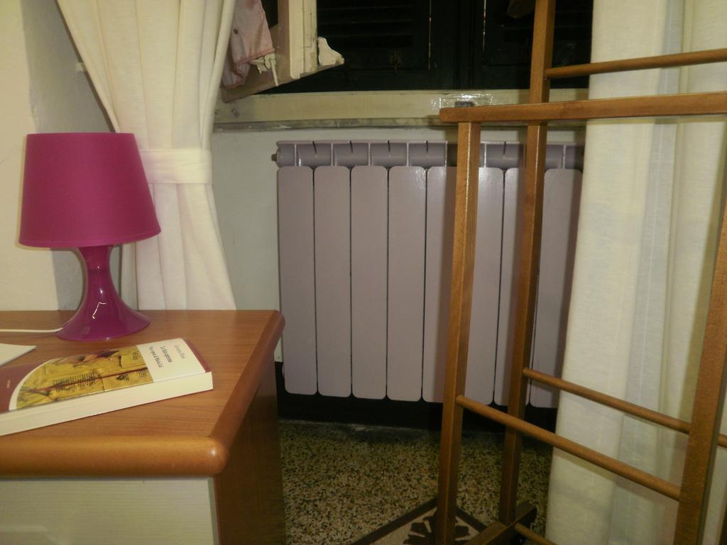 Guest House Erika Специя Экстерьер фото