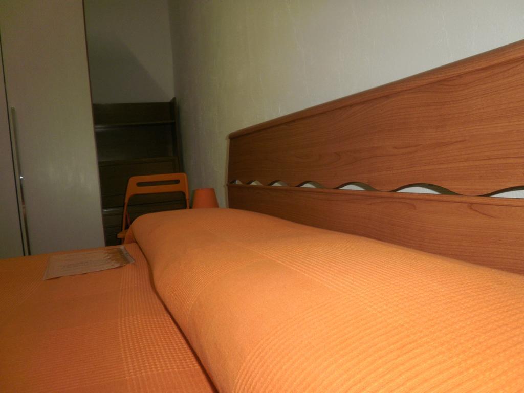 Guest House Erika Специя Экстерьер фото