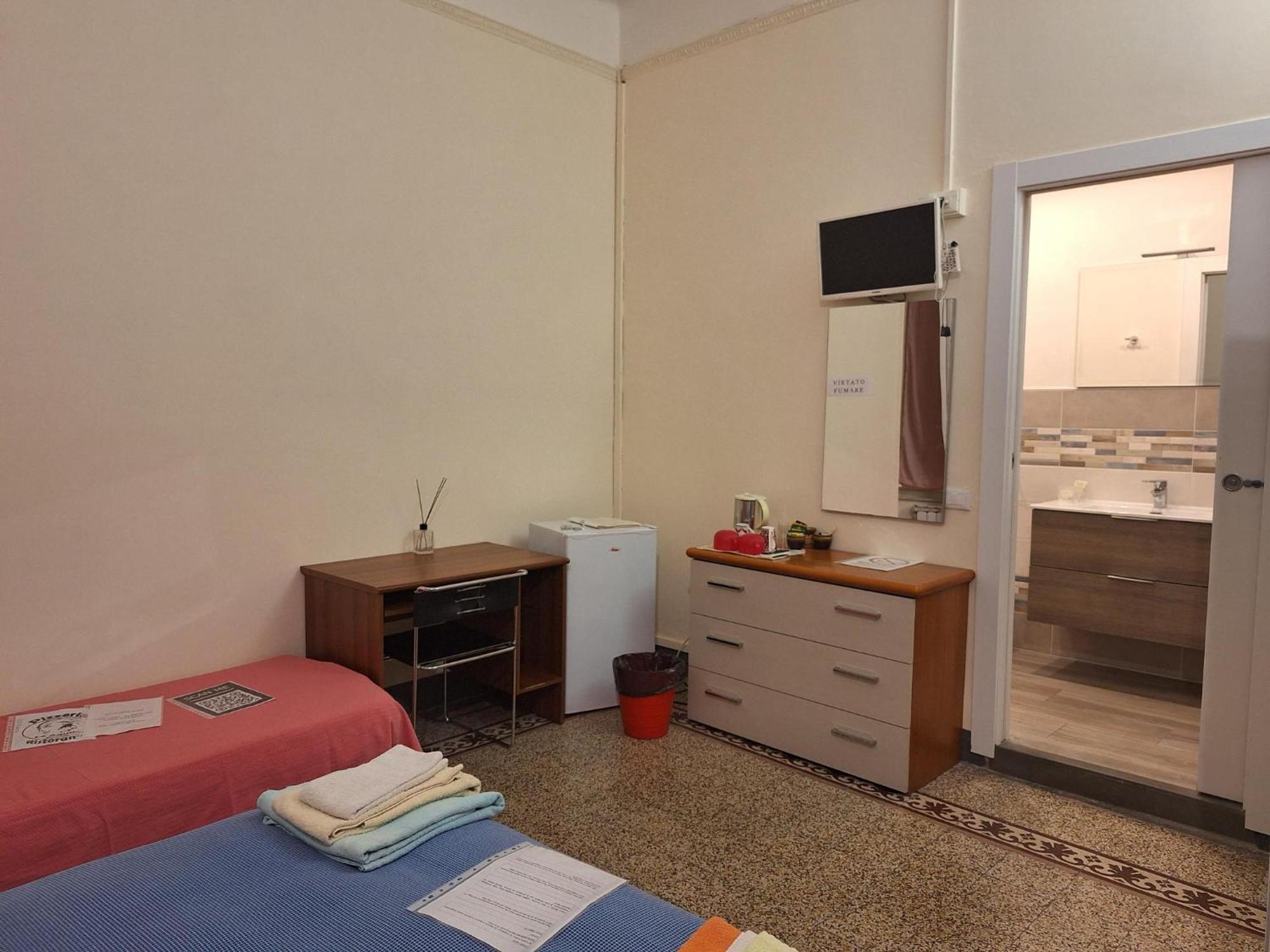 Guest House Erika Специя Экстерьер фото