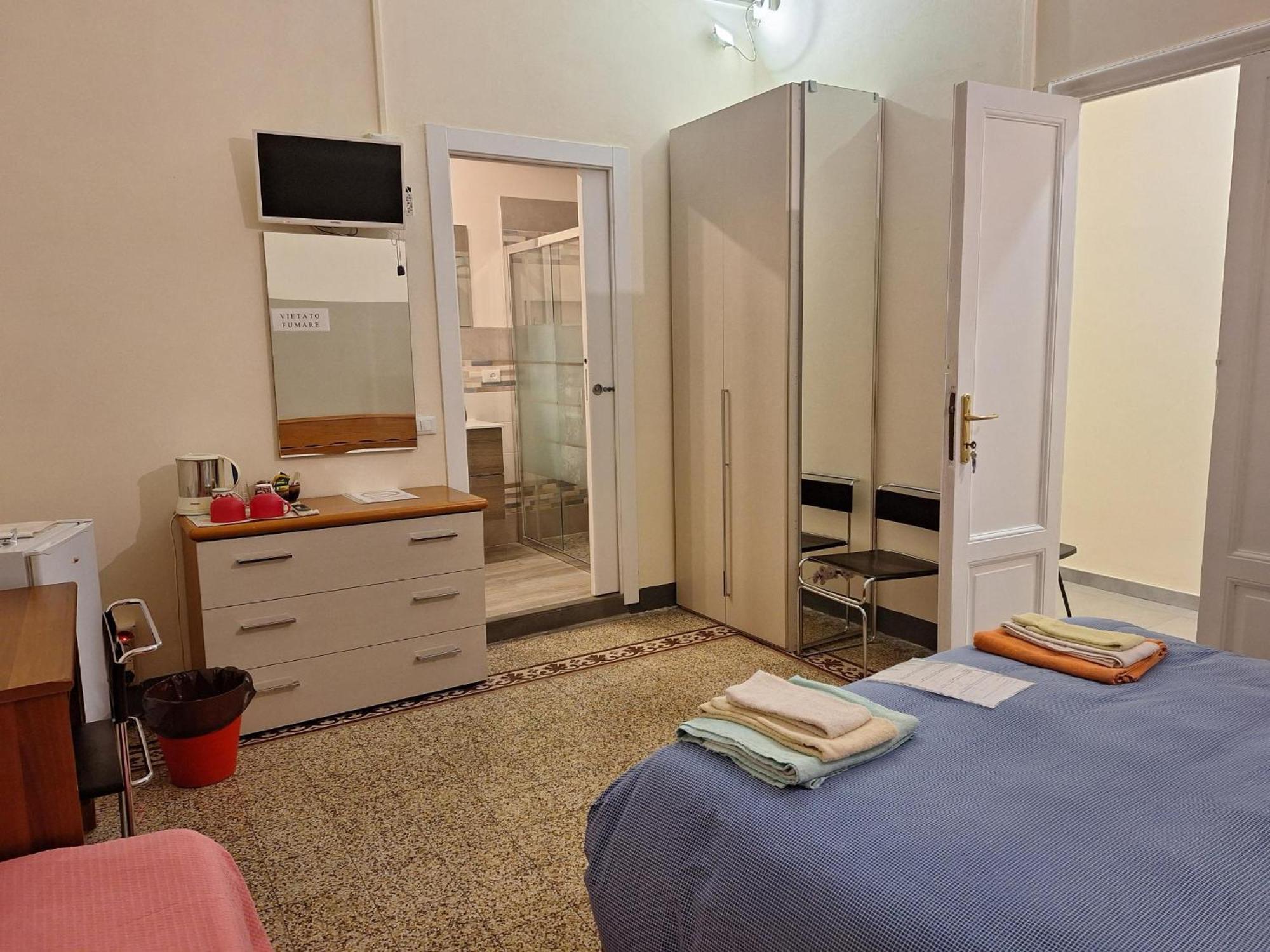 Guest House Erika Специя Экстерьер фото