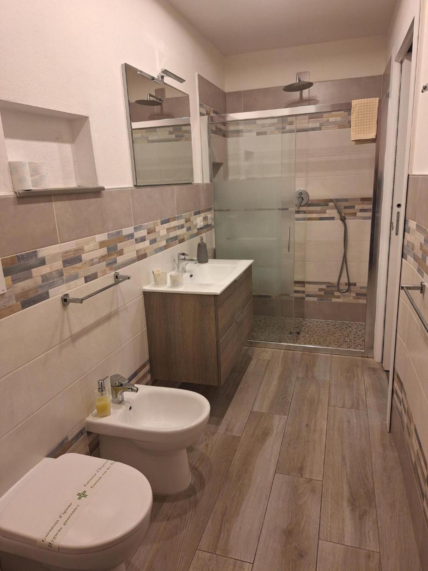 Guest House Erika Специя Экстерьер фото