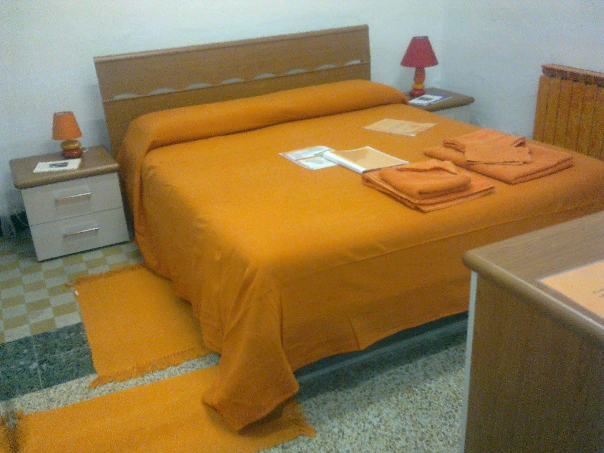 Guest House Erika Специя Экстерьер фото