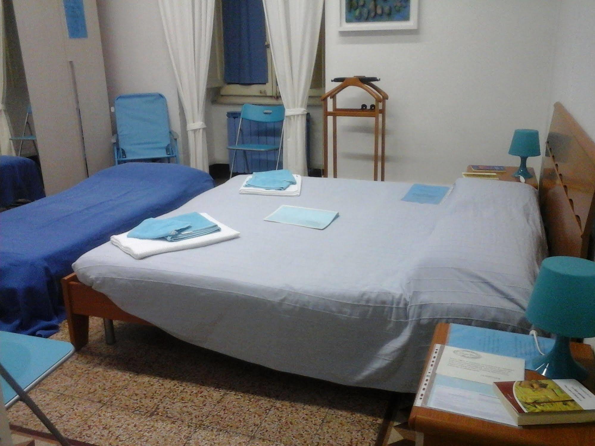 Guest House Erika Специя Экстерьер фото